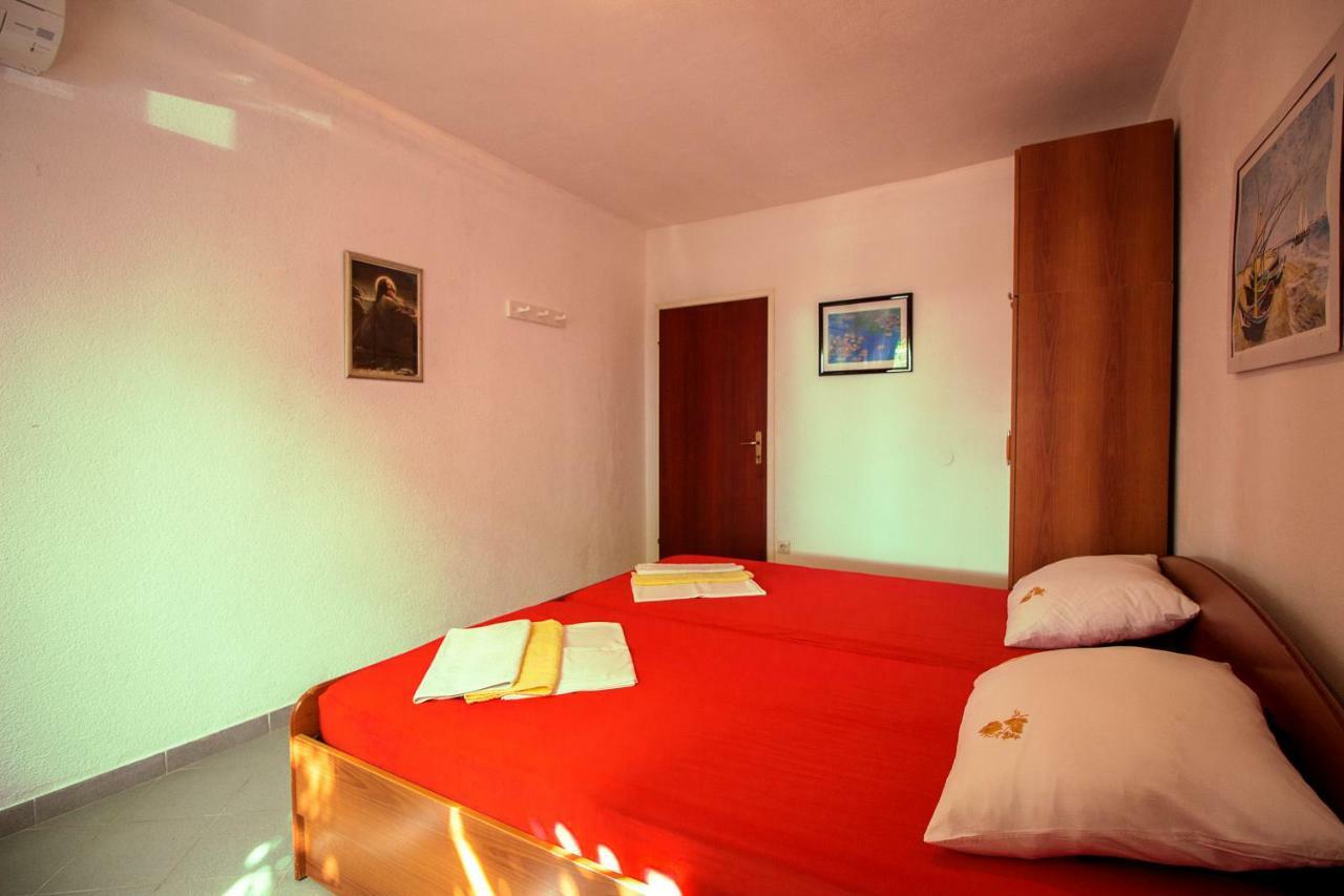 Mrkonjic Branko & Marija Apartmani Omiš Dış mekan fotoğraf