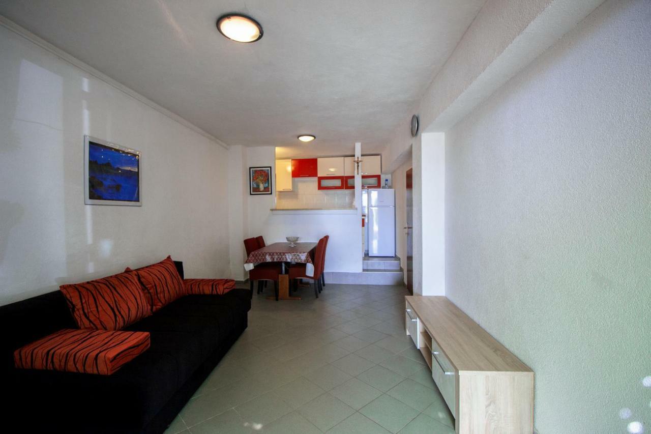 Mrkonjic Branko & Marija Apartmani Omiš Dış mekan fotoğraf