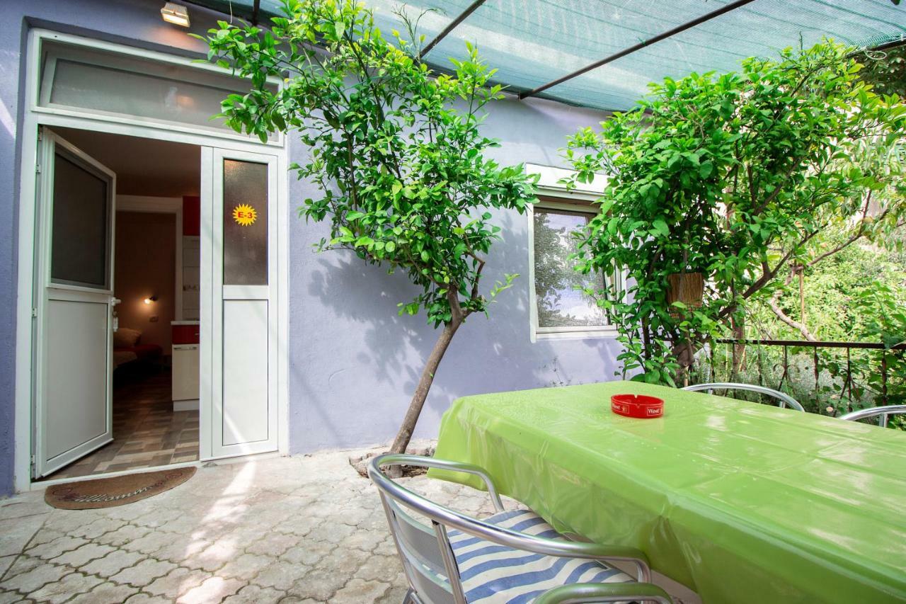 Mrkonjic Branko & Marija Apartmani Omiš Dış mekan fotoğraf