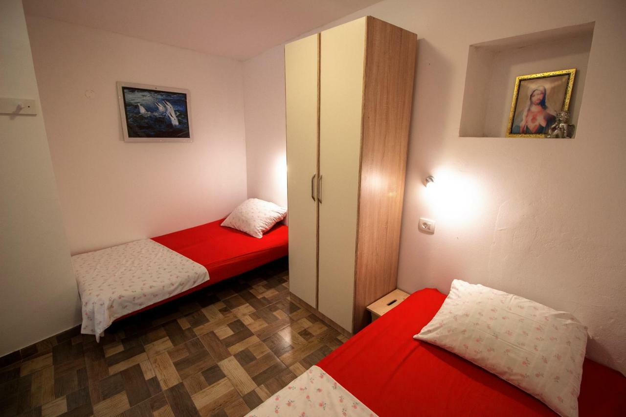 Mrkonjic Branko & Marija Apartmani Omiš Dış mekan fotoğraf