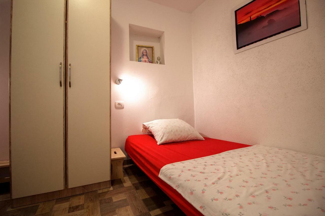 Mrkonjic Branko & Marija Apartmani Omiš Dış mekan fotoğraf