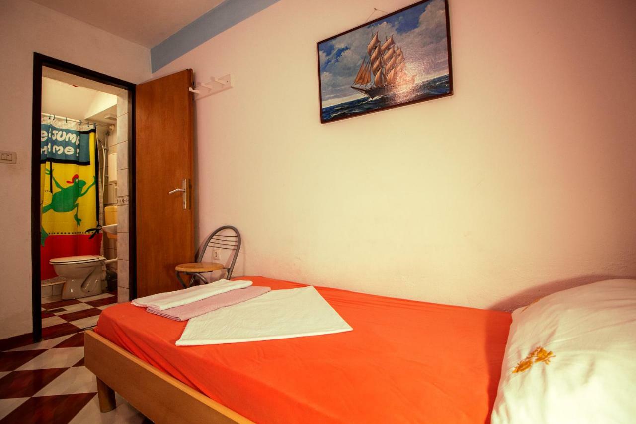 Mrkonjic Branko & Marija Apartmani Omiš Dış mekan fotoğraf