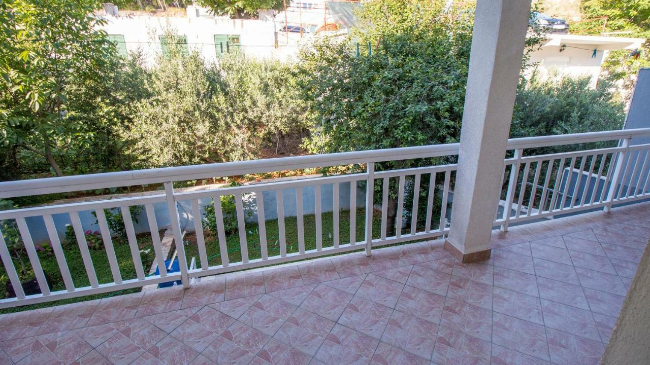Mrkonjic Branko & Marija Apartmani Omiš Dış mekan fotoğraf