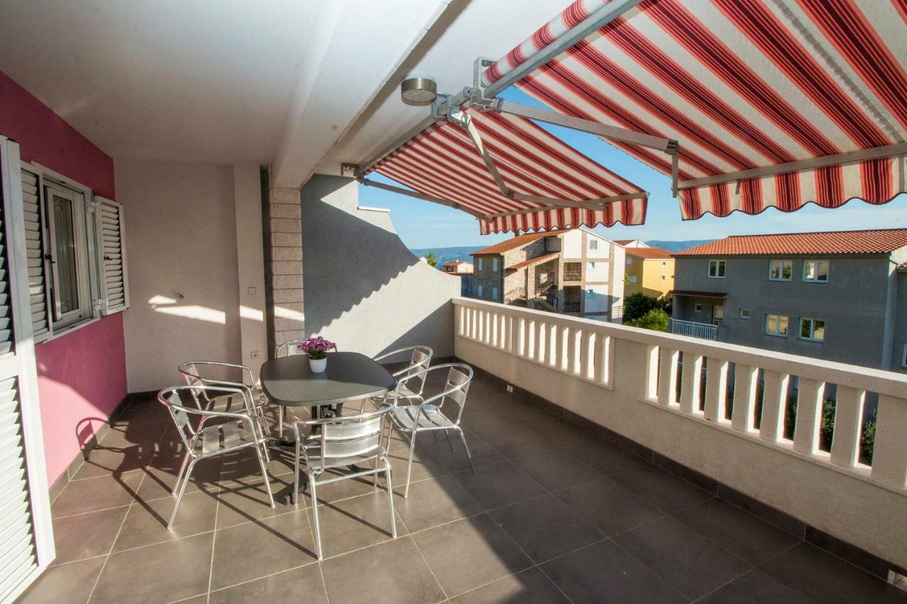 Mrkonjic Branko & Marija Apartmani Omiš Dış mekan fotoğraf